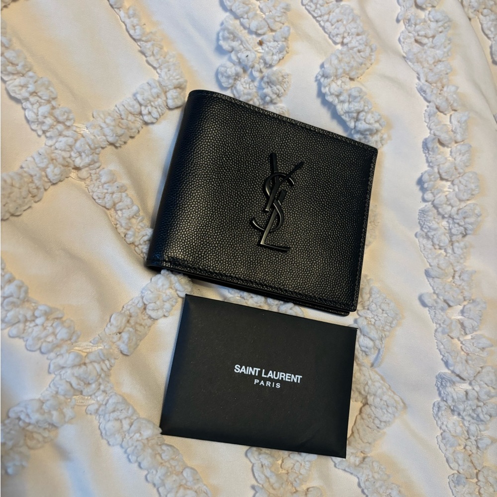 CASSANDRE EAST/WEST WALLET IN GRAIN DE POUDRE